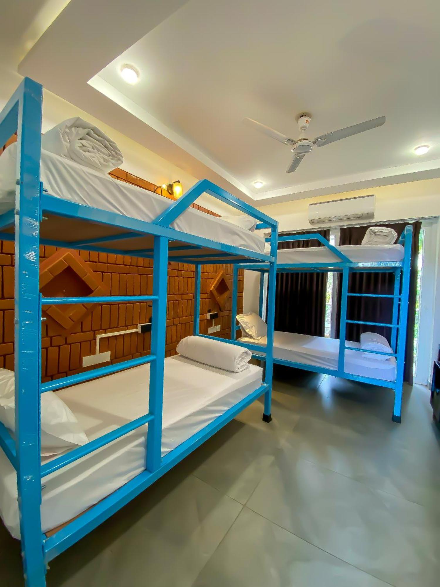 Downtown Hostels - Andzsuna Kültér fotó