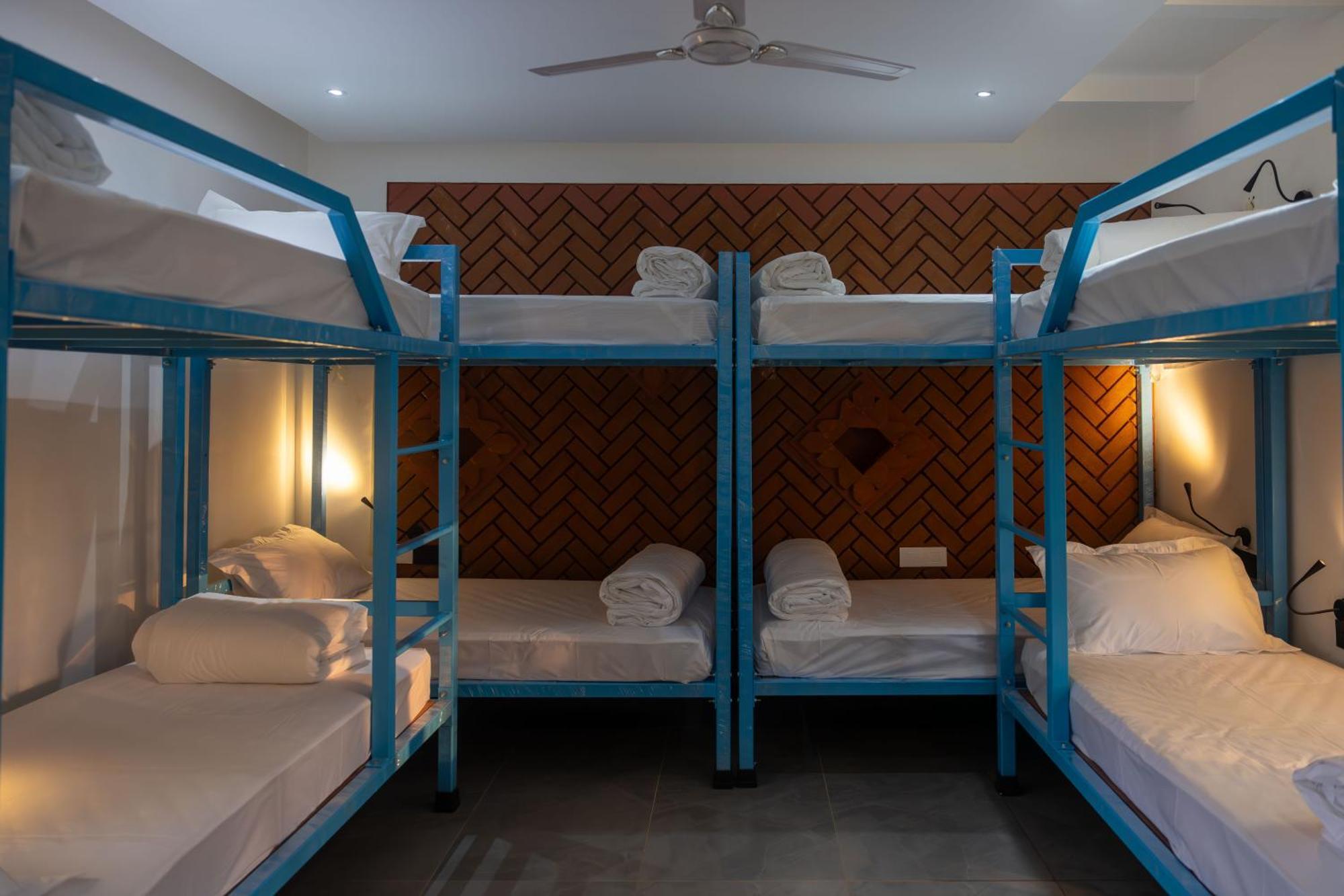 Downtown Hostels - Andzsuna Kültér fotó